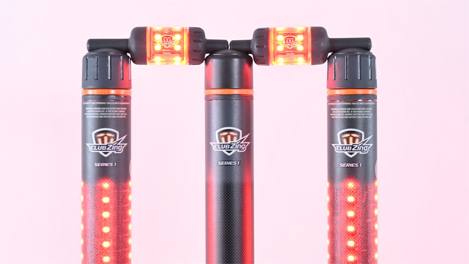 Illuminated Club Zing wicket close-up